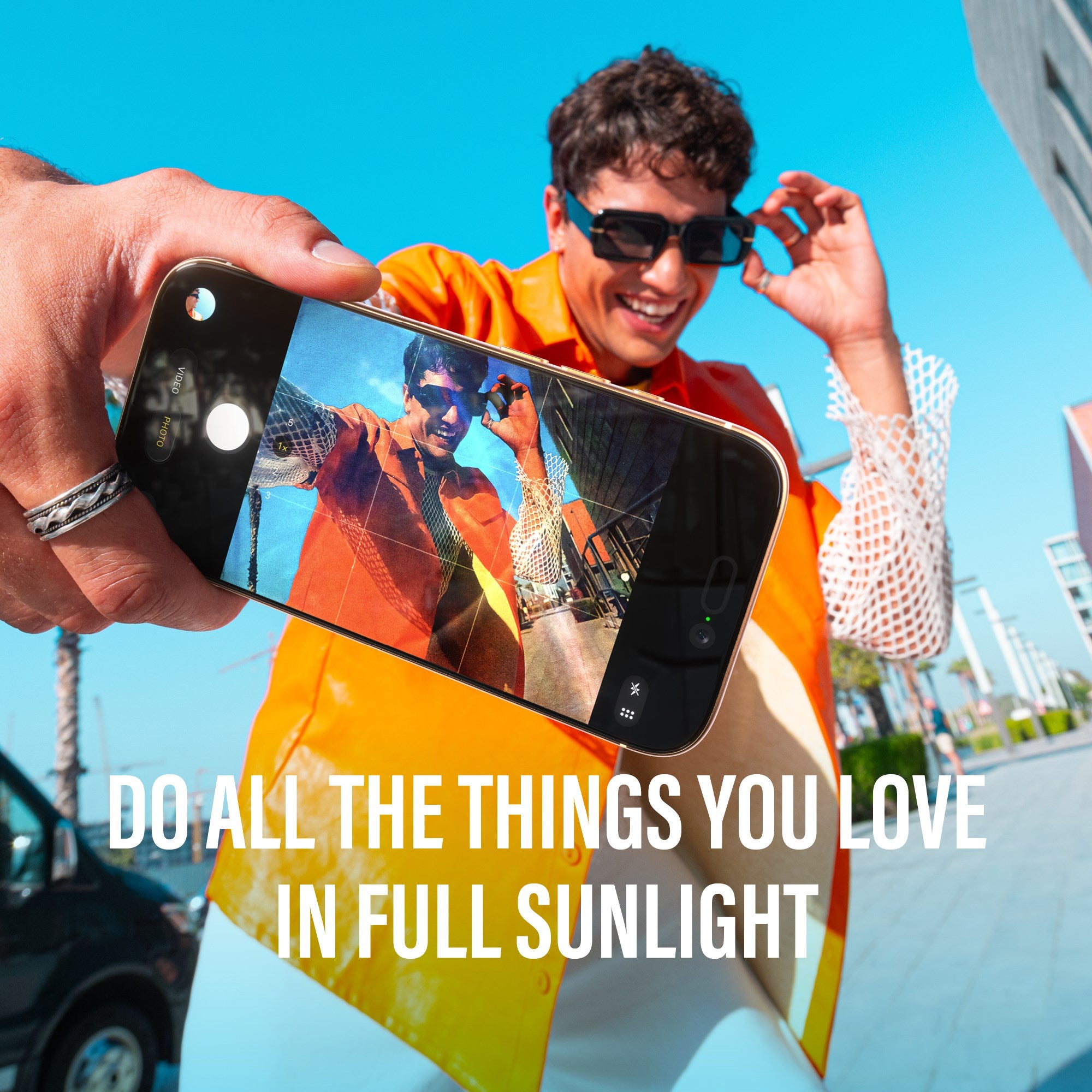 PanzerGlass® Anti-Reflective Armor Screen Protector iPhone 17 Pro w. EasyAligner